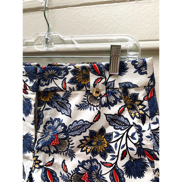 Loft shorts, size 2 - Picture 4 of 7